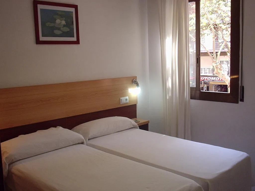 ** בית הארחה ברצלונה Hostal Ballestero ספרד