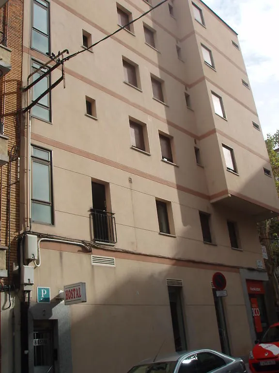 ברצלונה Hostal Ballestero בית הארחה