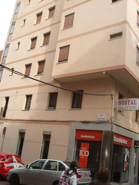 ברצלונה Hostal Ballestero